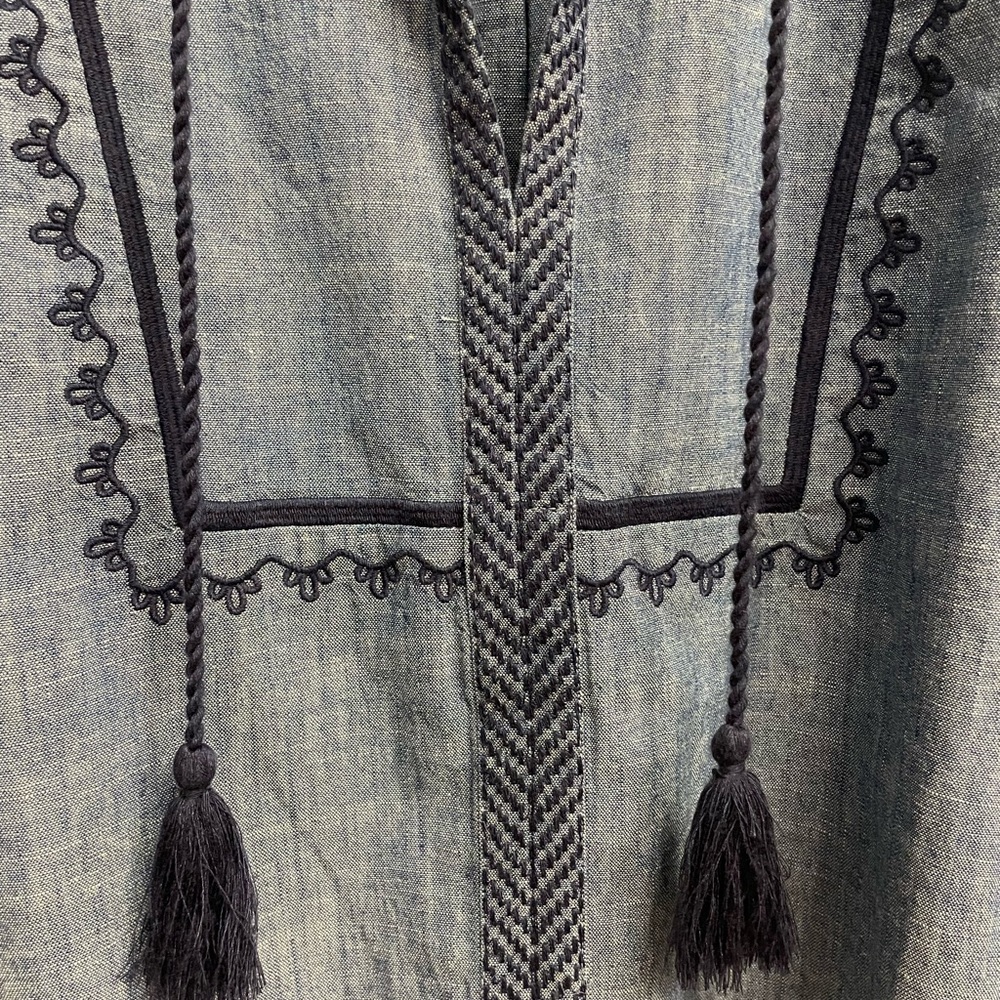 NWT JCrew Chambray Blue Embroidered Peasant Top Size Small - Picture 8 of 8